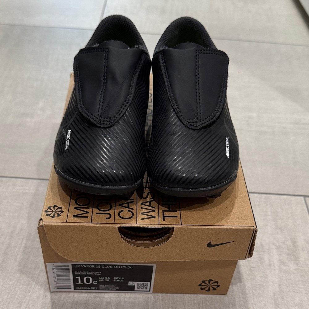 Nike Black Toddler Cleats size 10